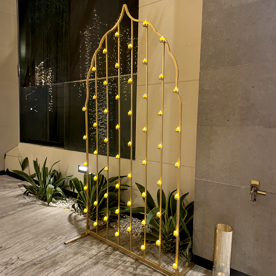 Candle Frames Arch