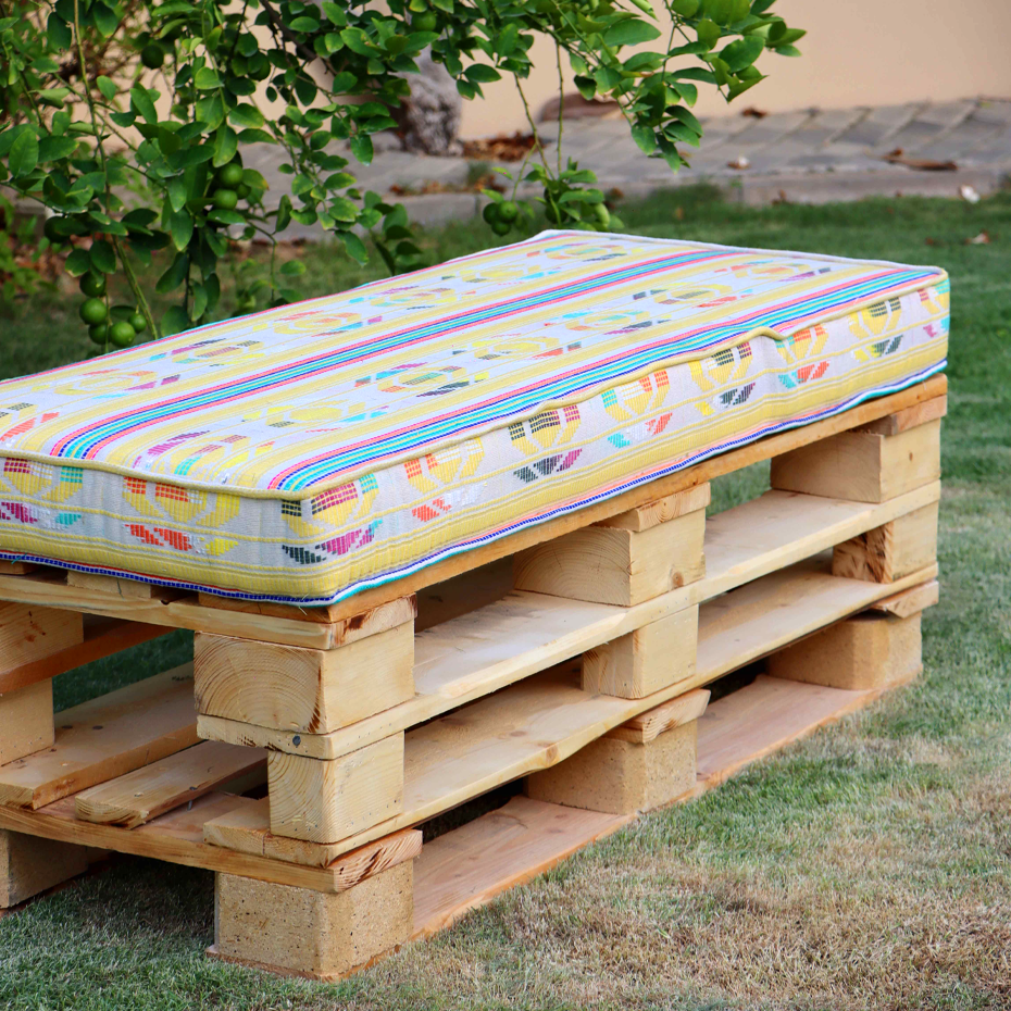 Palette Benches (Yellow)
